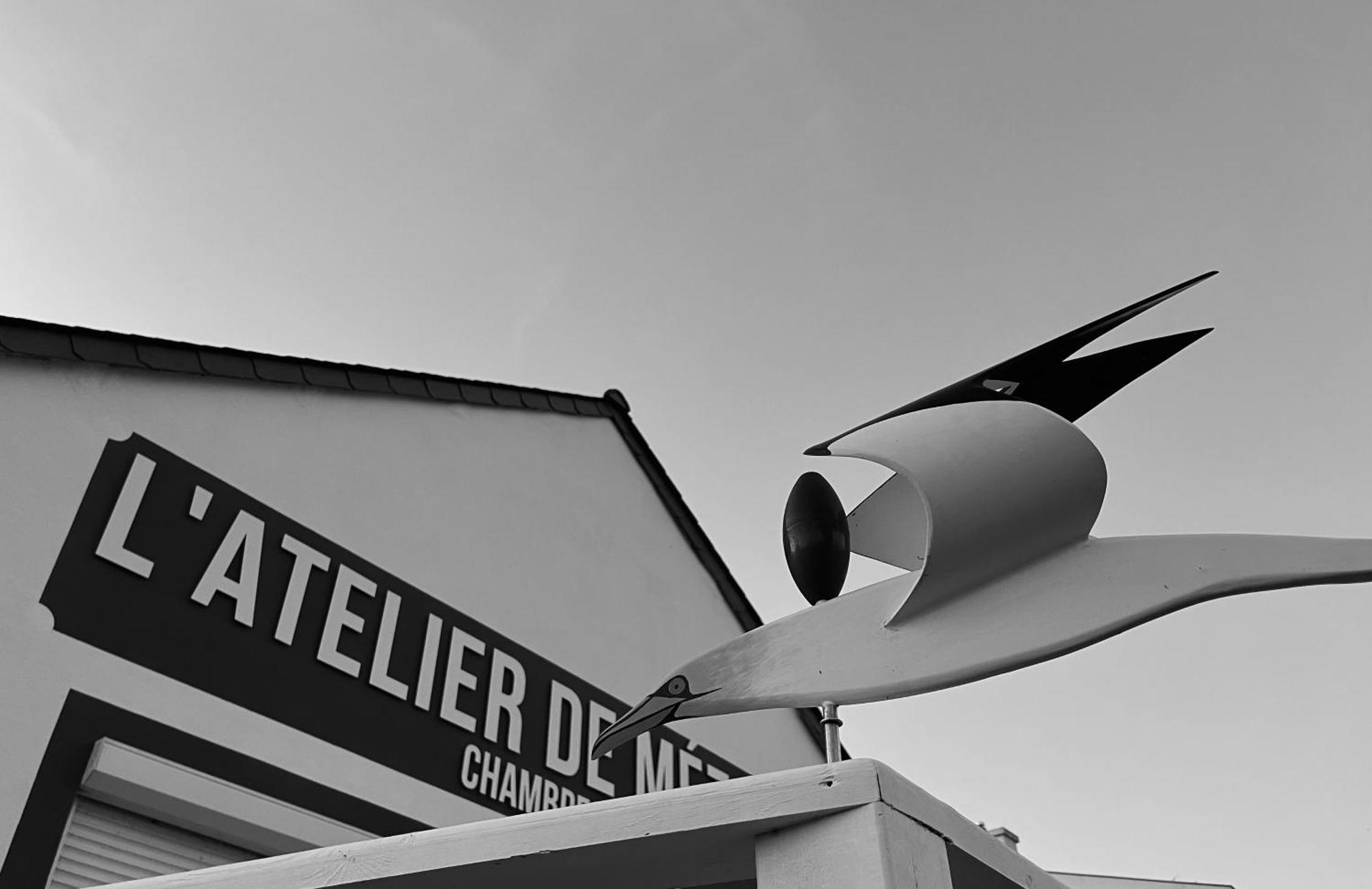 L'Atelier De Mezareun Bed and Breakfast Ushant Εξωτερικό φωτογραφία
