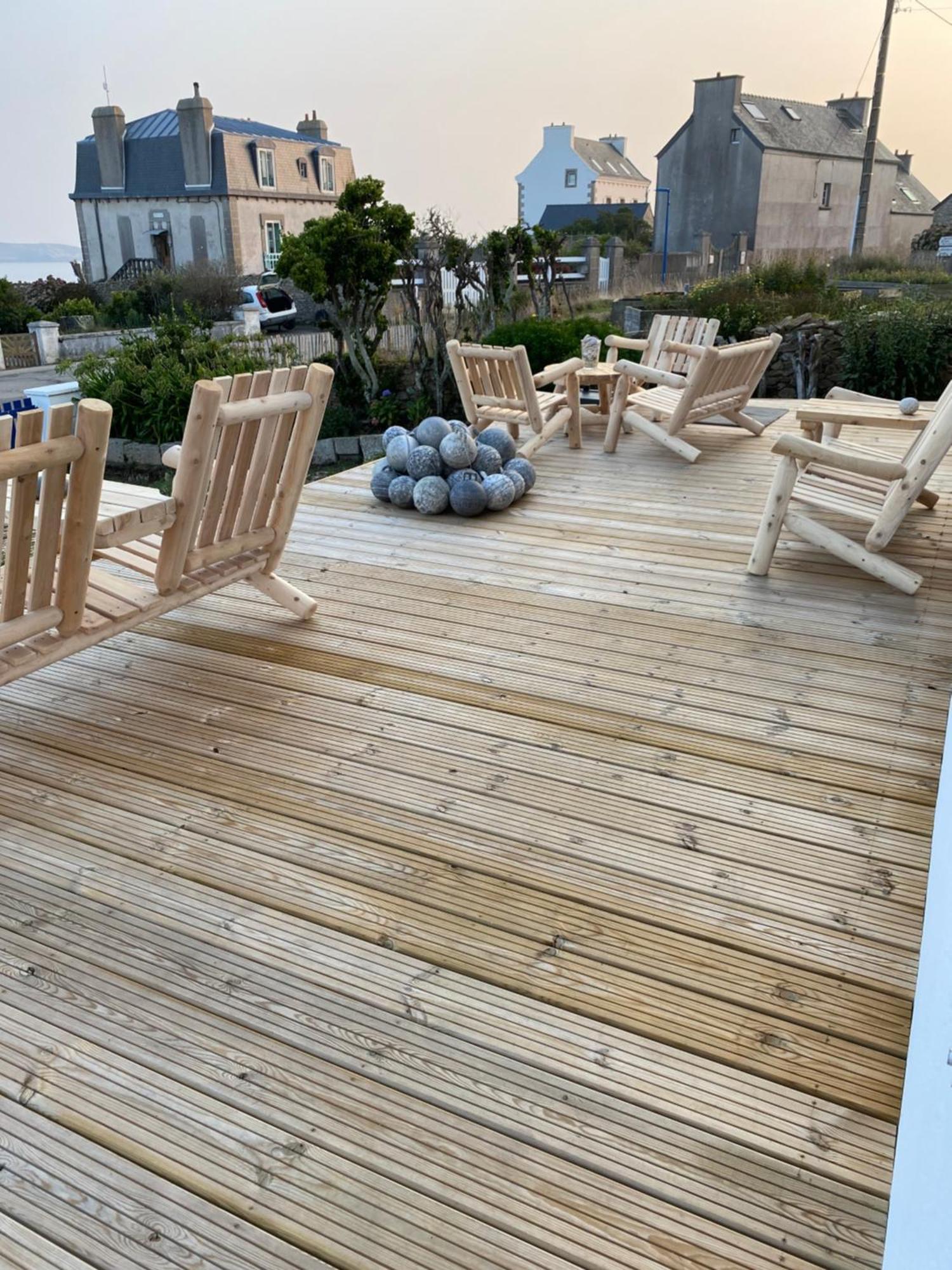 L'Atelier De Mezareun Bed and Breakfast Ushant Εξωτερικό φωτογραφία