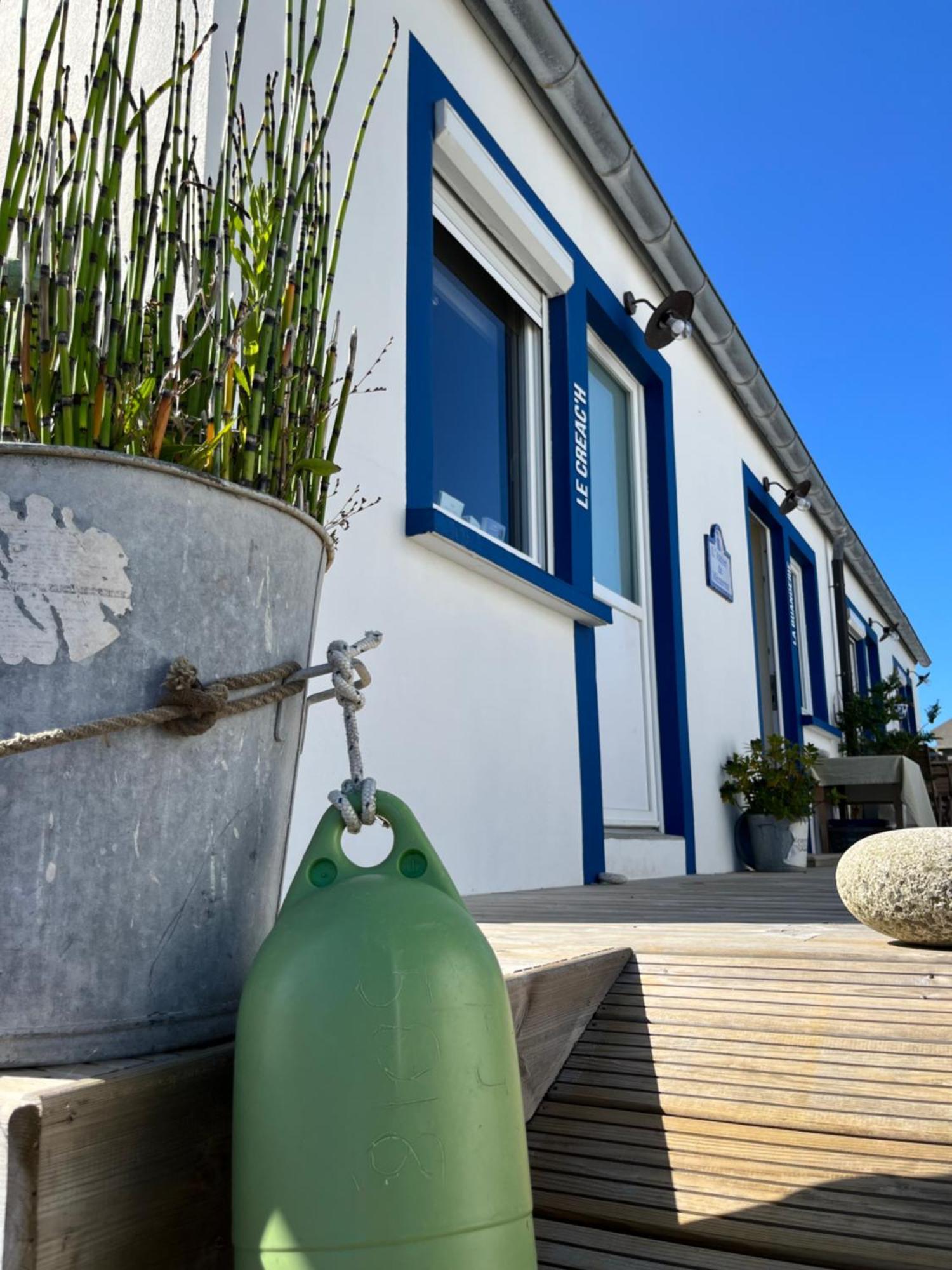 L'Atelier De Mezareun Bed and Breakfast Ushant Εξωτερικό φωτογραφία